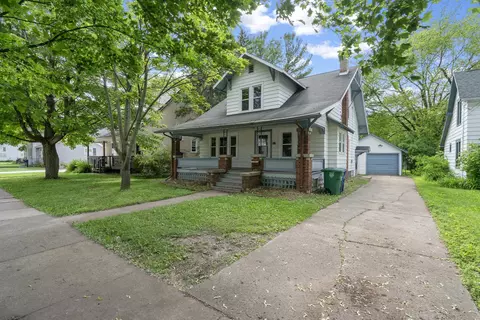 806 3rd St, De Pere, WI 54115 photo 2