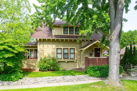 821 S Pierce Ave, Appleton, WI 54914