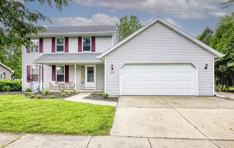 219 E James St, Appleton, WI 54915