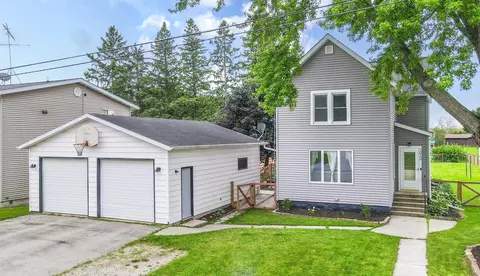 1012 Church St, Saint Cloud, WI 53079