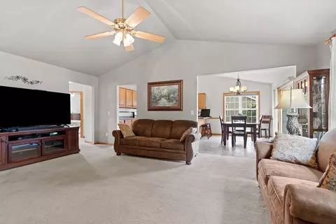 n9451 Evan Street, Appleton, WI 54915 photo 7
