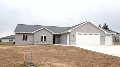 1103 Cassy Ln, Chilton, WI 53014