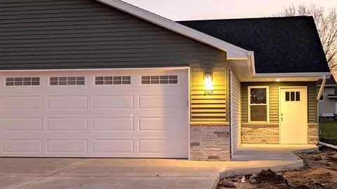 347 Pagel Ave, Brillion, WI 54110