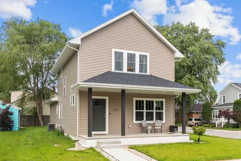 235 Newhall St, Green Bay, WI 54311