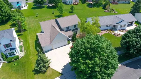 465 Austin Ln, Fond Du Lac, WI 54935