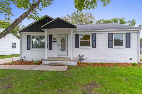 833 S Oneida St, Green Bay, WI 54304