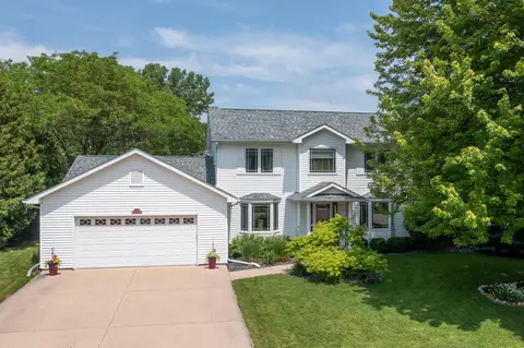 1820 E Murdock Ave, Oshkosh, WI 54901