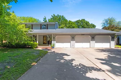 349 E Le Capitaine Cir, Green Bay, WI 54302