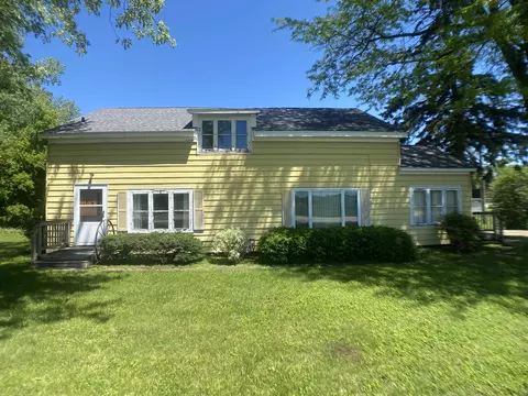 459 W Green Bay St, Bonduel, WI 54107