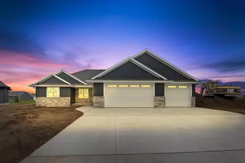 1260 Allen Lee Way, Pulaski, WI 54162