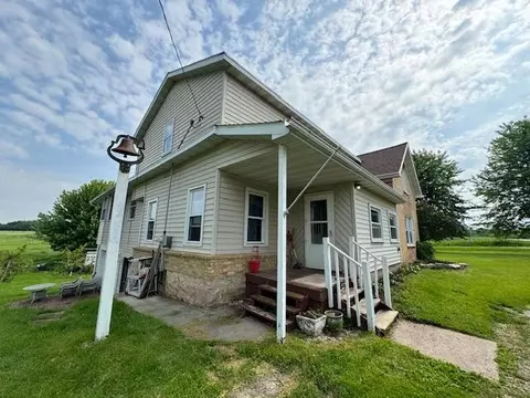 Exterior - 1695 Mill Rd, Greenleaf, WI 54126 photo 2 of 9