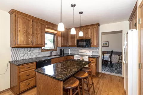 2229 W Seneca Dr, Appleton, WI 54914 photo 5