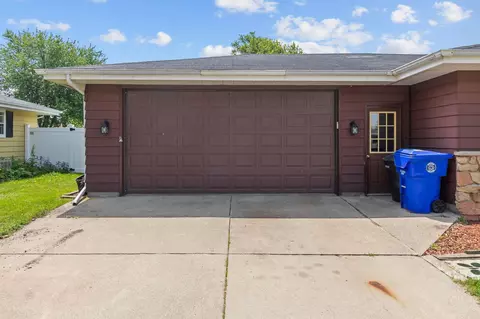 515 E Sylvan Ave, Appleton, WI 54915 photo 4