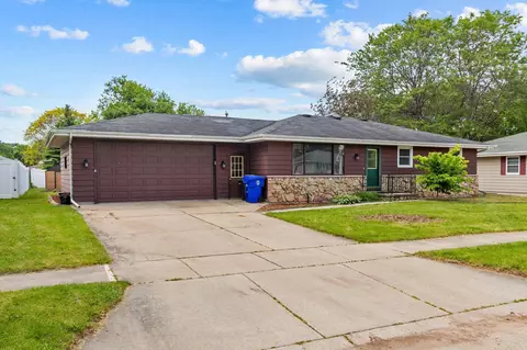 515 E Sylvan Ave, Appleton, WI 54915 photo 2