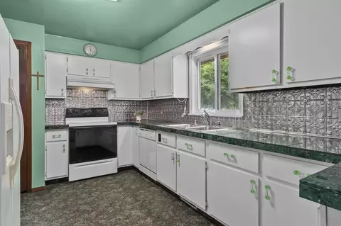 515 E Sylvan Ave, Appleton, WI 54915 photo 20