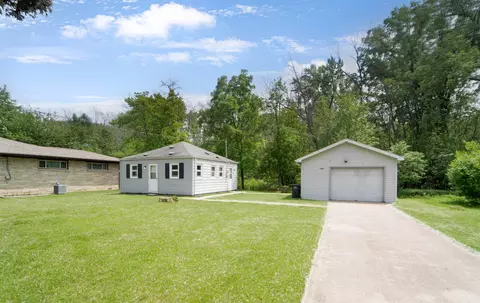 1209 Manitowoc Rd, Menasha, WI 54952