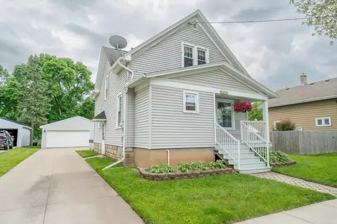 1101 W 5th St, Appleton, WI 54914