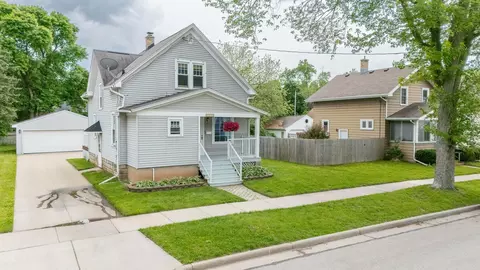 1101 W 5th St, Appleton, WI 54914 photo 3