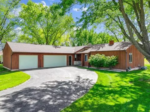 305 Norbert St, Wrightstown, WI 54180
