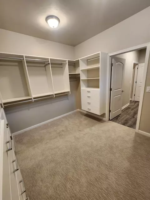 2524 E Baldeagle Dr, Appleton, WI 54913 photo 8