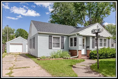 1116 Jefferson St, New London, WI 54961