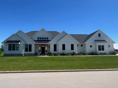 4298 N Bountiful Ln, Appleton, WI 54913