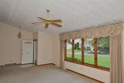 n9593 Darboy Drive, Appleton, WI 54915 photo 6