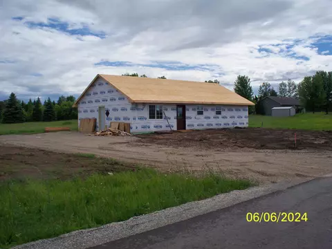 329 N River Rd, Coleman, WI 54112