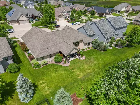 View/Area - 5520 N Summerland Dr, Appleton, WI 54913 photo 7 of 9