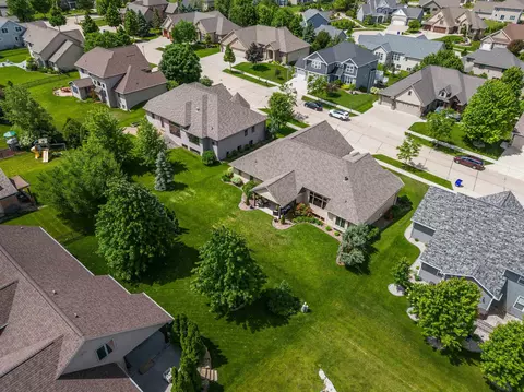 View/Area - 5520 N Summerland Dr, Appleton, WI 54913 photo 4 of 9