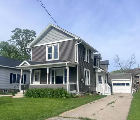 532 Central St, Oshkosh, WI 54901