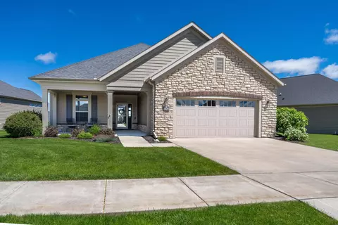 3429 Indigo Bluff Dr, Green Bay, WI 54311
