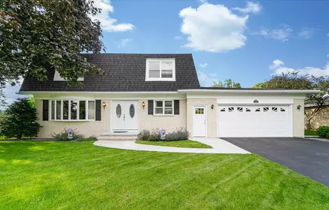 406 Frances Way, Menasha, WI 54952