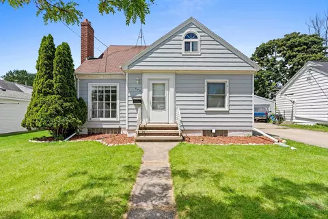 640 Manitowoc St, Menasha, WI 54952