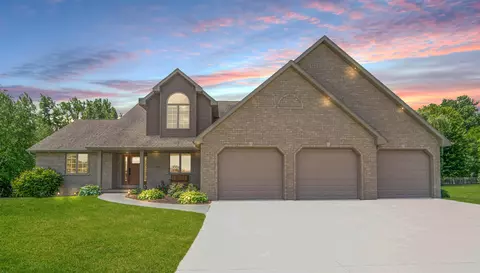 2705 Fescue Ct, Green Bay, WI 54313