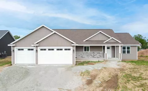 W7069 Jaclyn Lane, Greenville, WI 54942