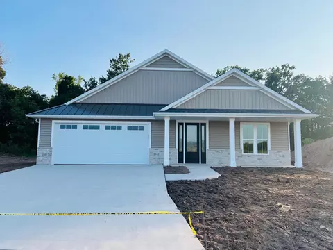 3472 Quailwood Trl #14, Green Bay, WI 54311