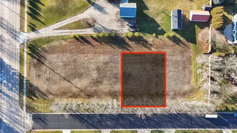 1373 Alpine Ln, Neenah, WI 54956