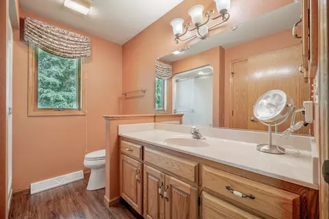Bath - 1900 S Carriage Ln, Appleton, WI 54914 photo 1 of 2
