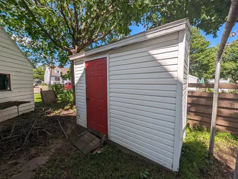 1120 N Badger Ave, Appleton, WI 54914 photo 8