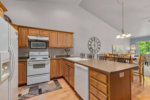 1815 Margaret St, Appleton, WI 54913 photo 11