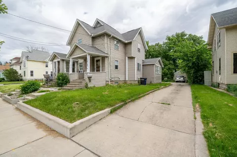 1414 N Main St, Oshkosh, WI 54901