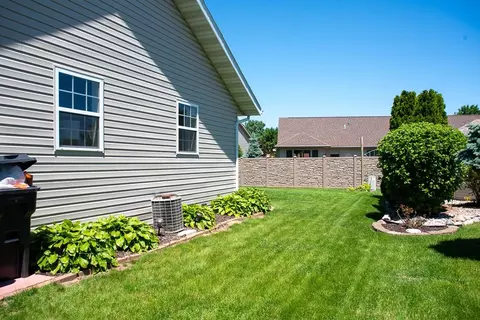 Exterior - w2844 Brookhaven Drive, Appleton, WI 54915 photo 9 of 13