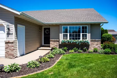 Exterior - w2844 Brookhaven Drive, Appleton, WI 54915 photo 2 of 13