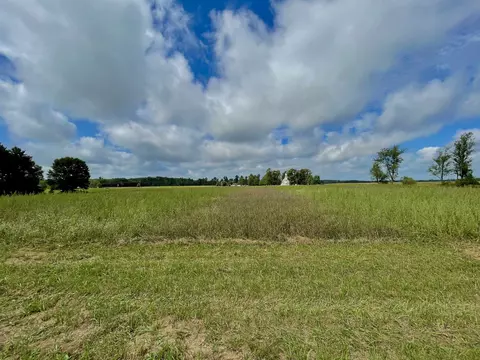 Hwy K, Waupaca, WI 54981