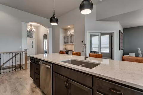 2257 E Harrier Ct, Appleton, WI 54913 photo 7