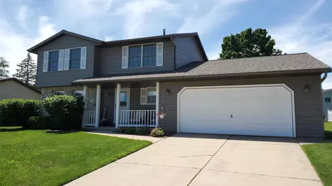540 Delwiche Rd, Green Bay, WI 54302
