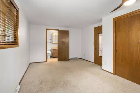 Bedroom - 3016 E Canary St, Appleton, WI 54915 photo 2 of 5