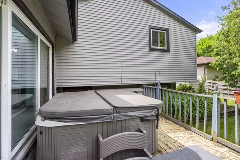 Exterior - 3016 E Canary St, Appleton, WI 54915 photo 4 of 8