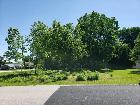 omro road, Oshkosh, WI 54904